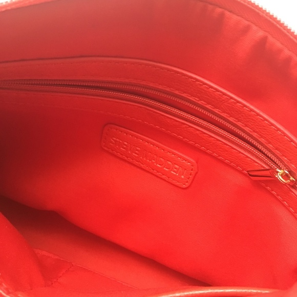 Steve Madden Orange Mini Crossbody - Picture 4 of 5